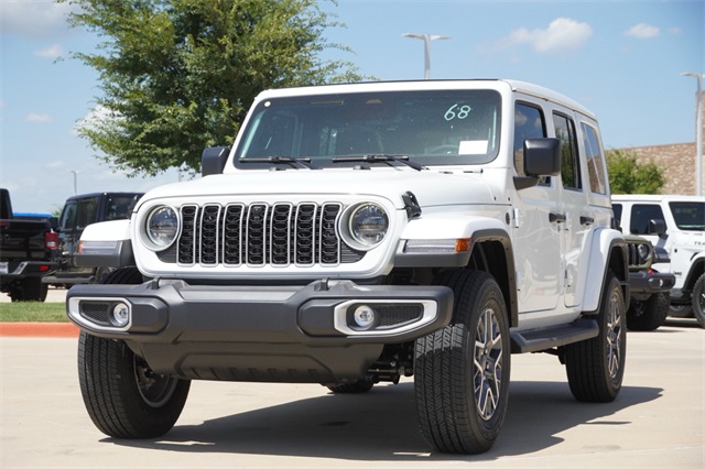 2025 Jeep Wrangler Sahara photo 2