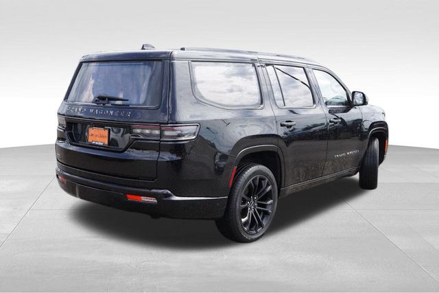 2022 Jeep Grand Wagoneer II Obsidian photo 3