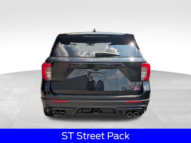 2021 Ford Explorer ST photo 2