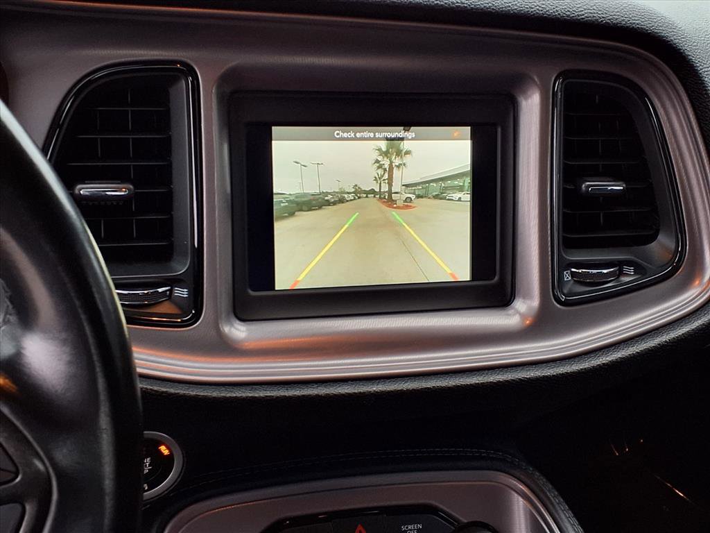 2023 Dodge Challenger SXT photo 6