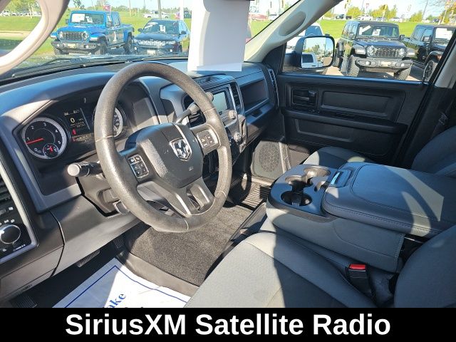 2017 Ram 2500 Tradesman photo 9