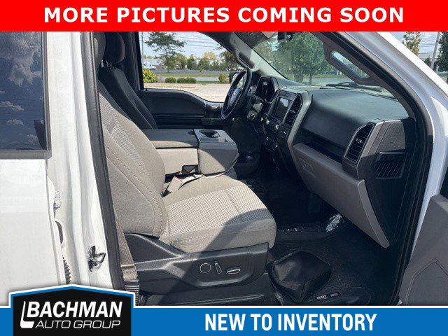 2017 Ford F-150 XLT photo 4