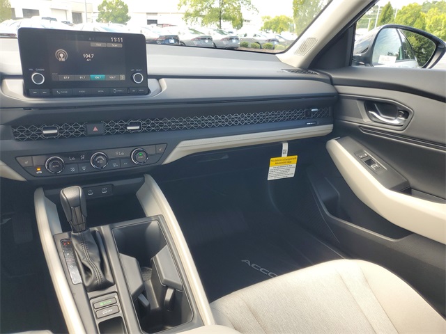 2025 Honda Accord SE photo 10