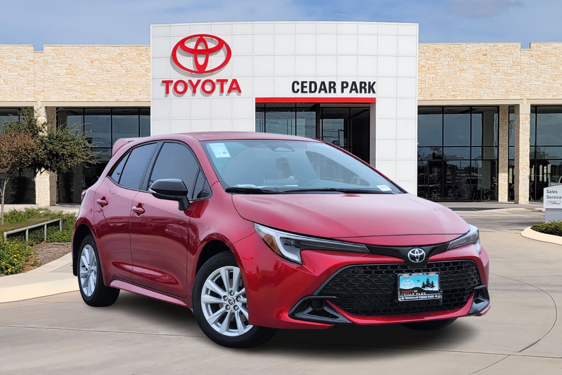 2026 Toyota Corolla Hatchback SE's photo