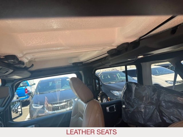 2021 Jeep Wrangler Unlimited Sahara 4xe photo 14