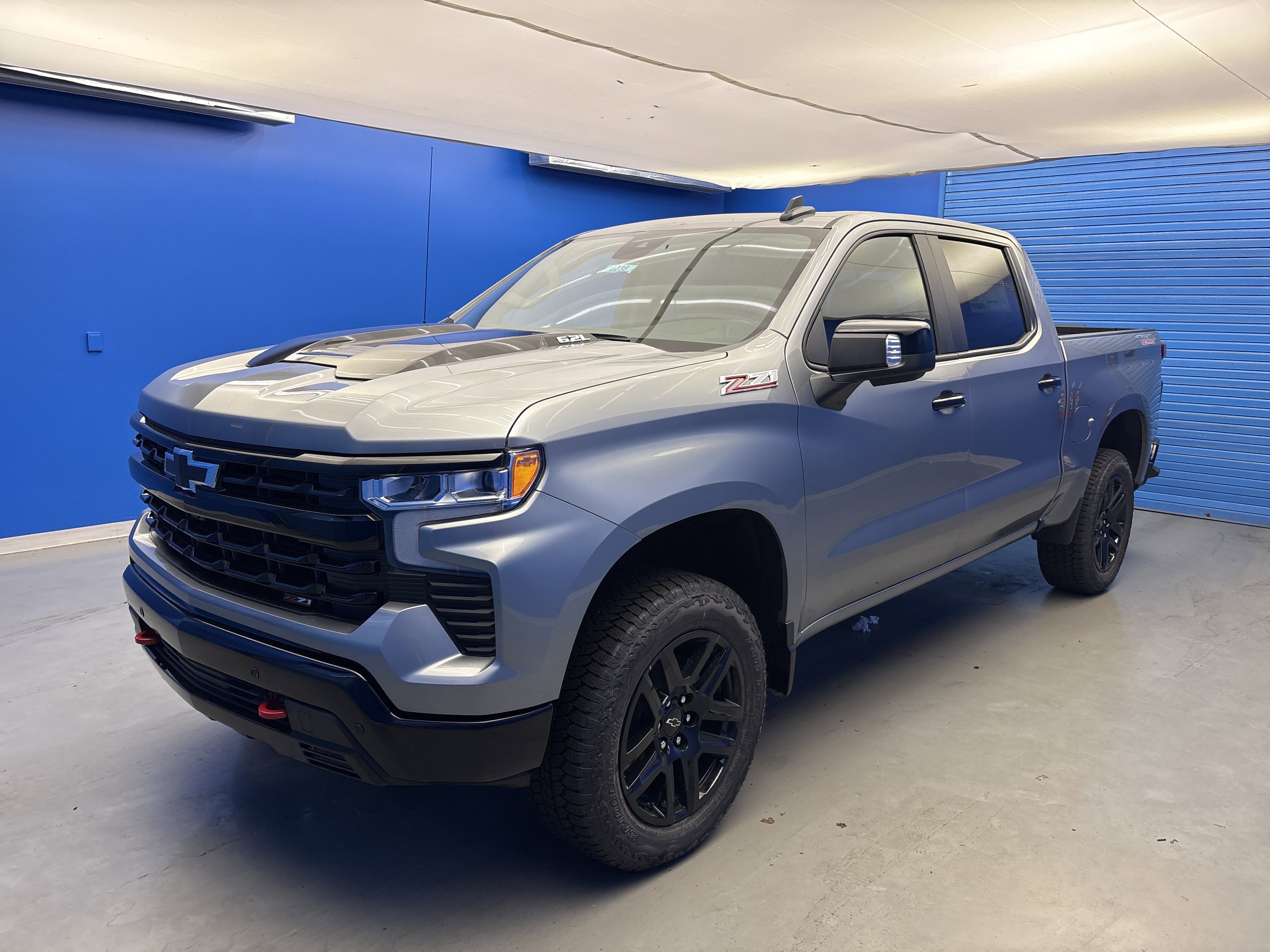 2026 Chevrolet Silverado 1500 LT Trail Boss photo 2