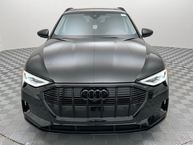 Used 2023 Audi e-tron Premium with VIN WA1AAAGE4PB015148 for sale in Des Plaines, IL