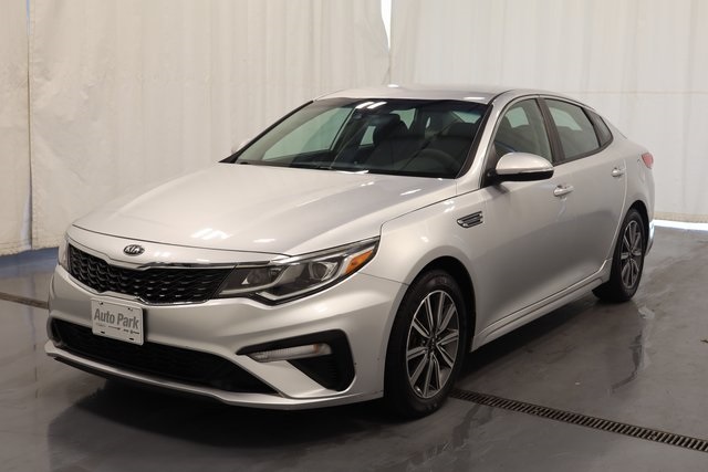 2019 Kia Optima LX photo 5