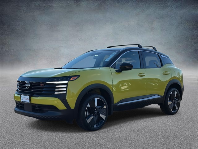 2026 Nissan Kicks SR photo 4