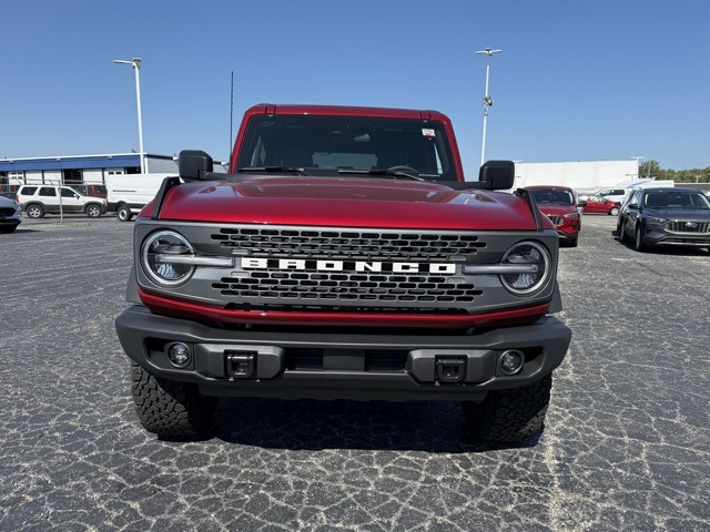 2025 Ford Bronco Badlands photo 3