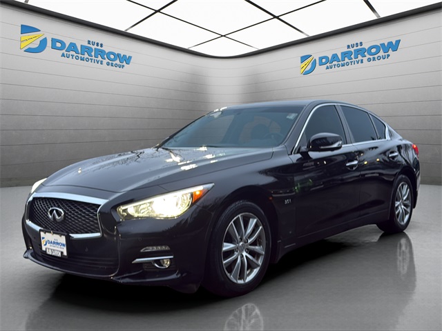 2016 INFINITI Q50 Premium's photo