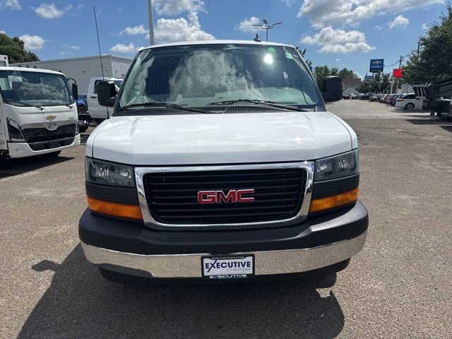 2023 Gmc Savana Cargo 2500 photo 7