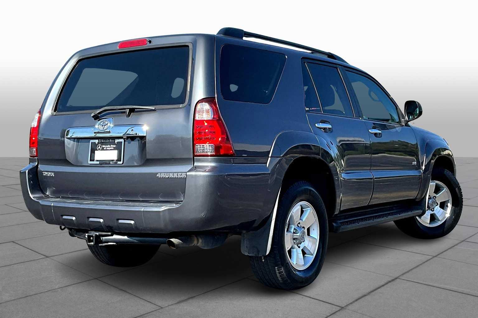 2007 Toyota 4Runner SR5 photo 10
