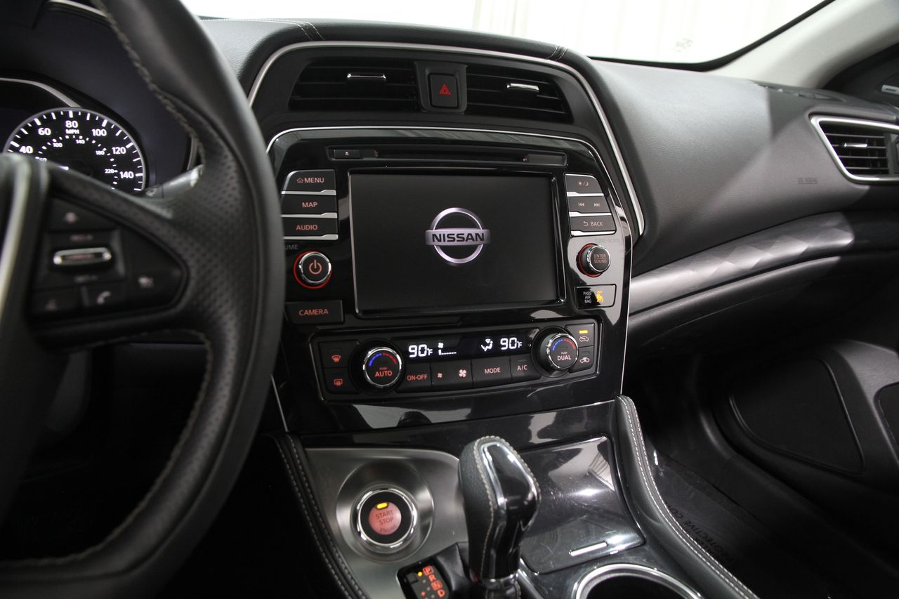 2022 Nissan Maxima Platinum photo 8