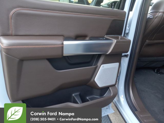 2025 Ford F-350 King Ranch photo 27