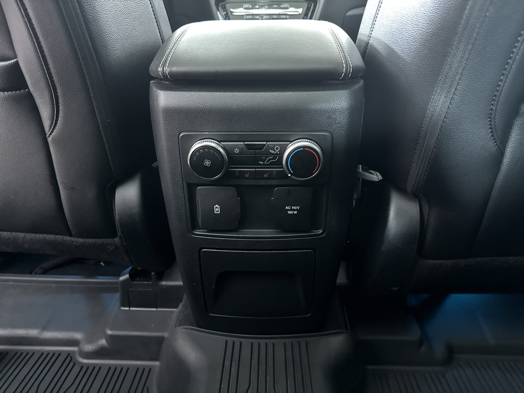 2023 Ford Explorer ST photo 39