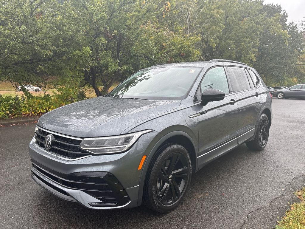 2024 Volkswagen Tiguan SE R-Line Black photo 7
