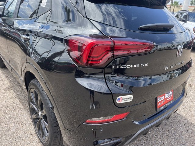 2026 Buick Encore GX Sport Touring photo 9
