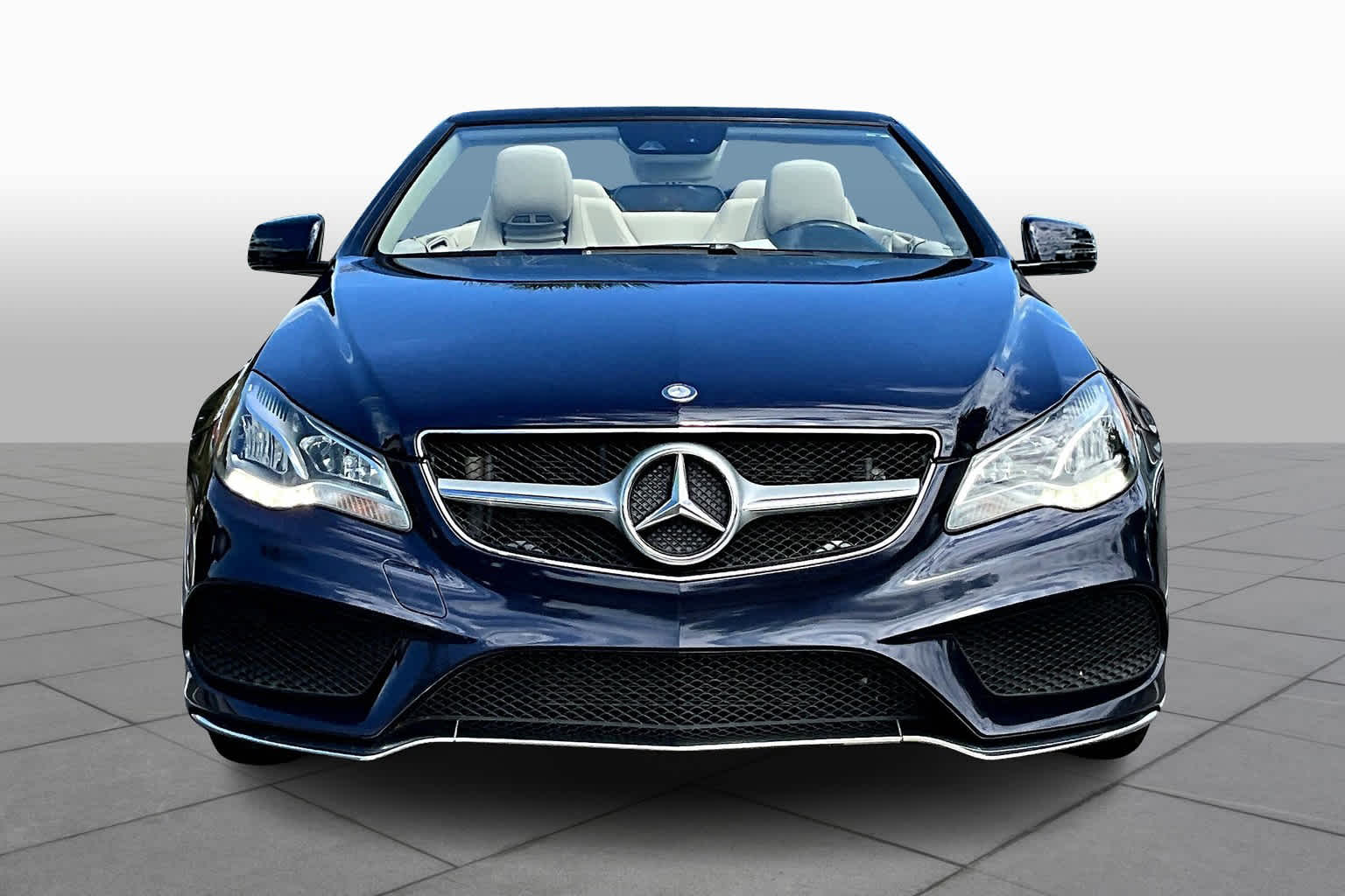 2014 Mercedes Benz E 550 photo 3