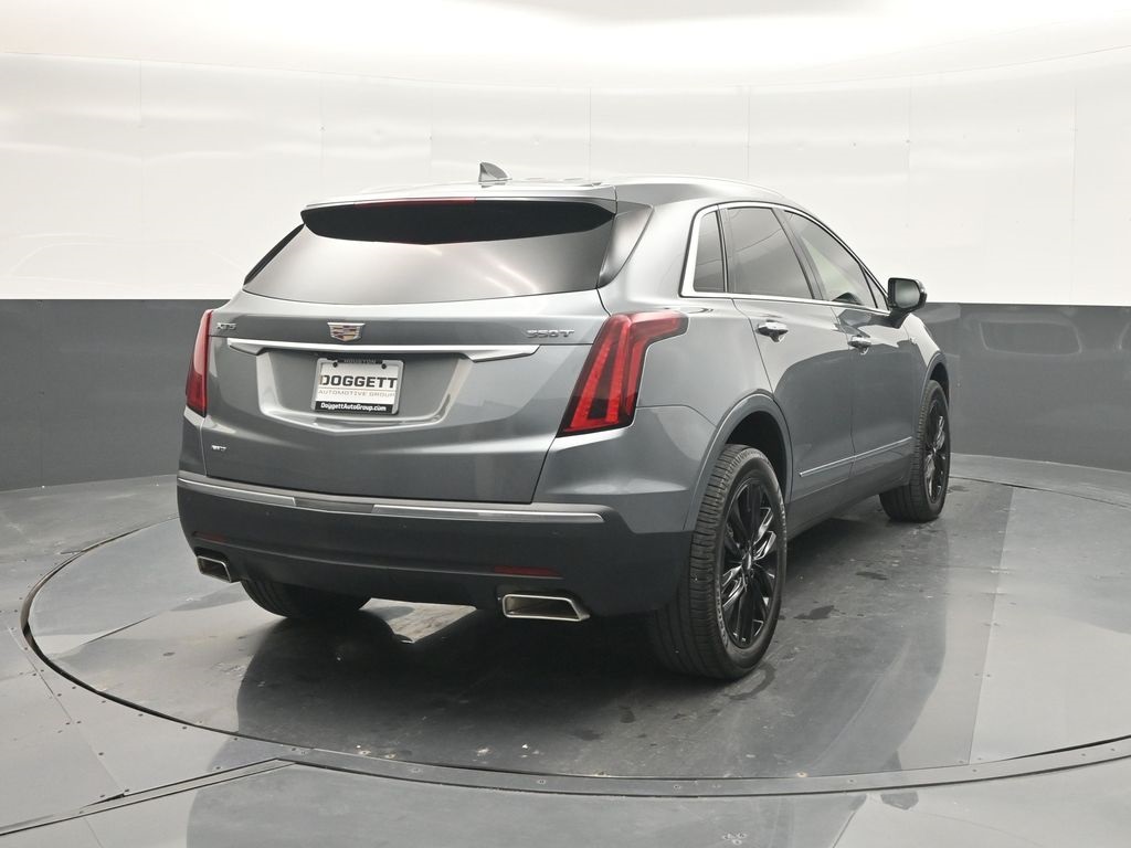 2022 Cadillac XT5 Luxury photo 23