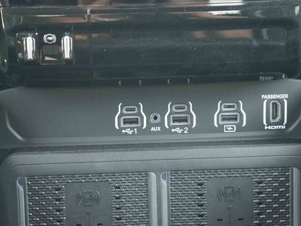 2025 Ram 2500 Limited photo 5