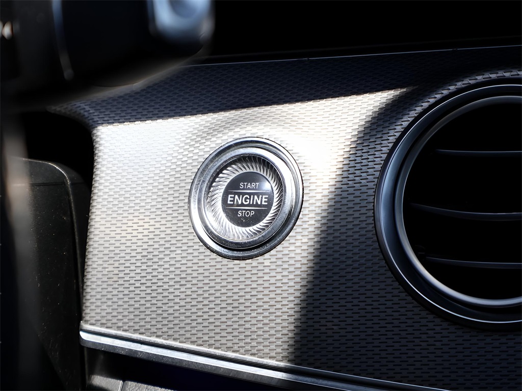 2018 Mercedes Benz E 43 AMG 4MATIC photo 27