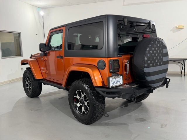 2011 Jeep Wrangler Sahara photo 3