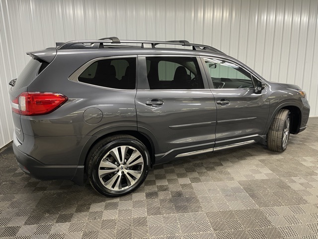 2022 Subaru Ascent Limited photo 3