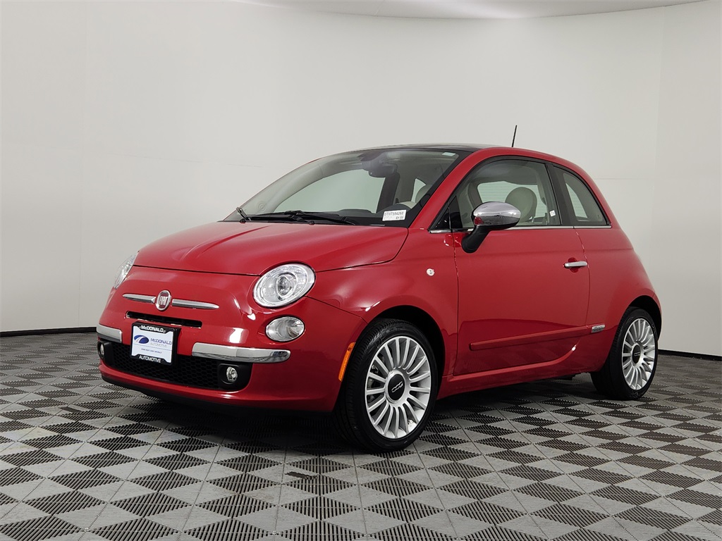 2017 FIAT 500 Lounge