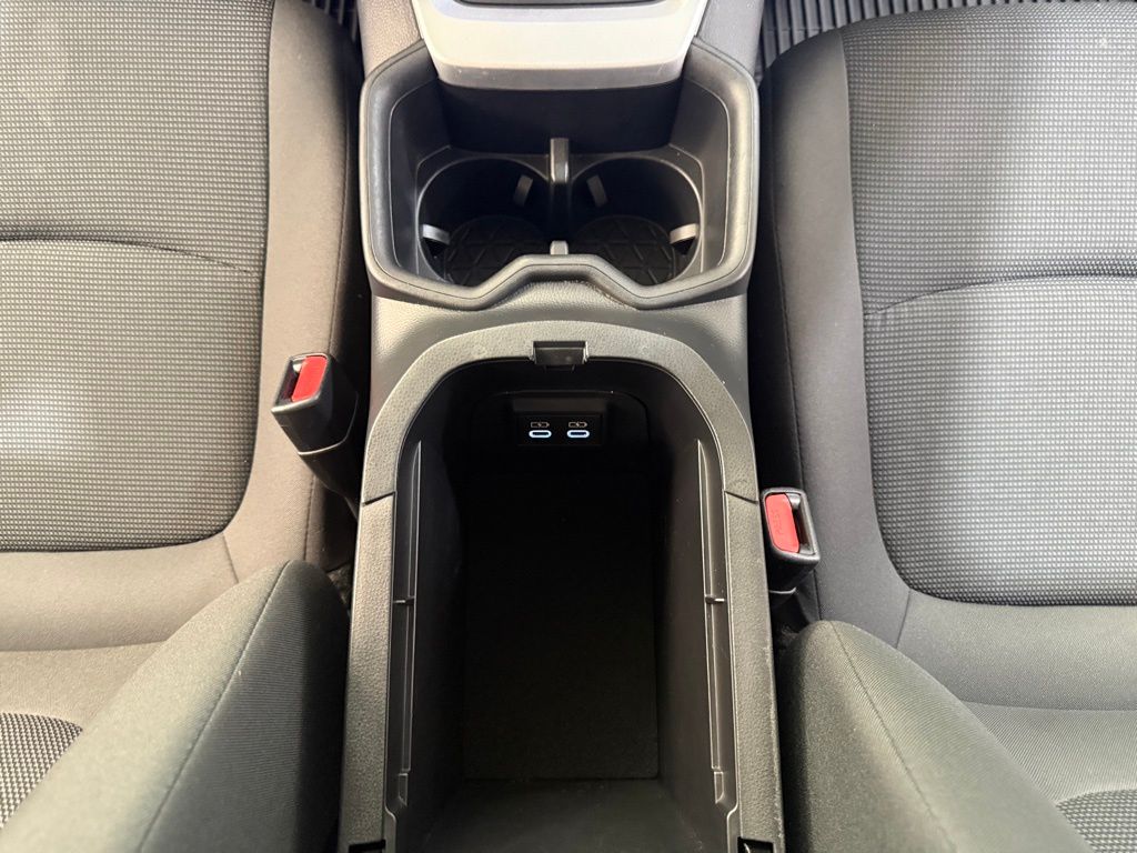 2024 Toyota RAV4 Hybrid LE photo 23