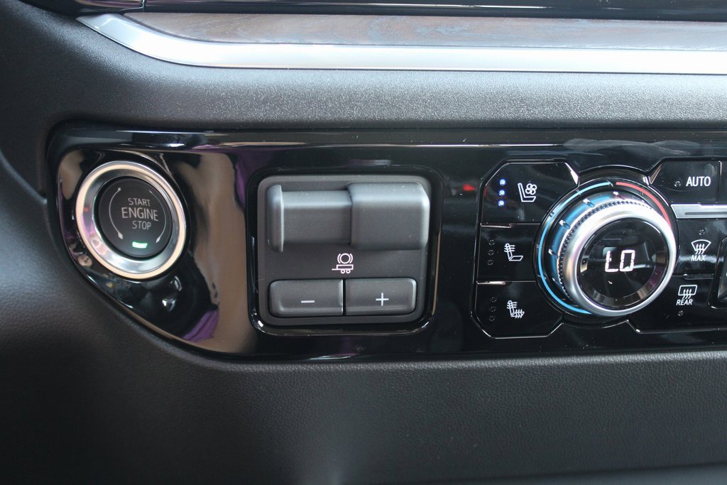 2026 Gmc Sierra 1500 SLT photo 16