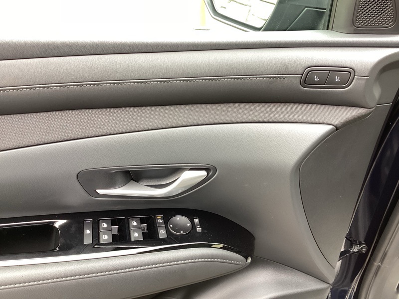 2025 Hyundai Tucson Hybrid Limited photo 34
