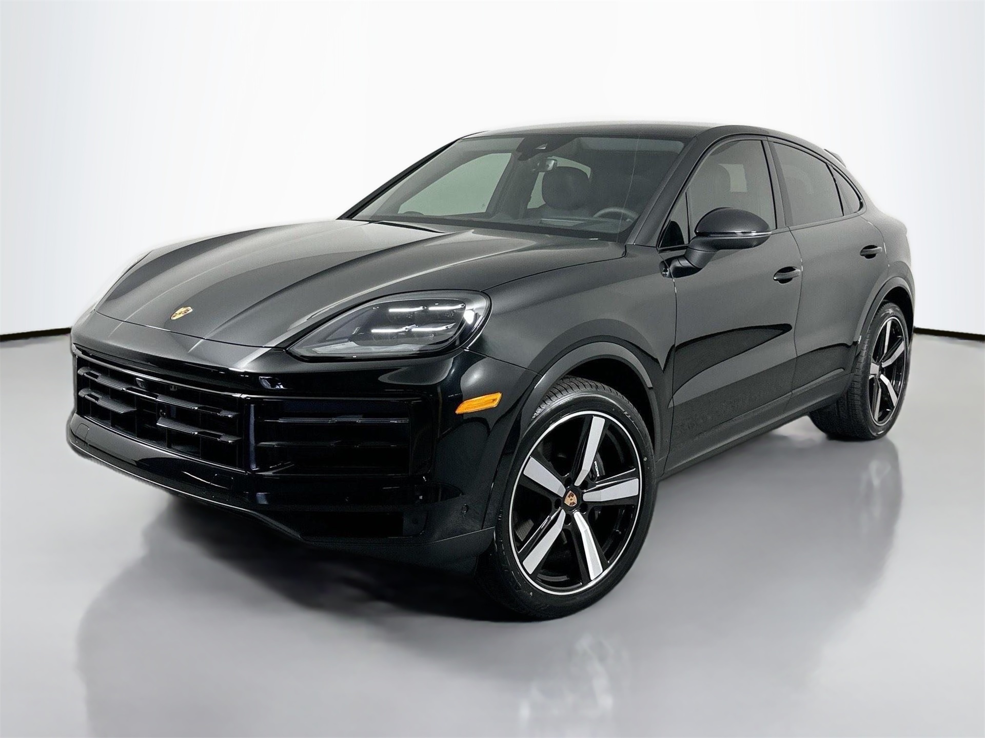 2025 Porsche Cayenne Coup Base's photo