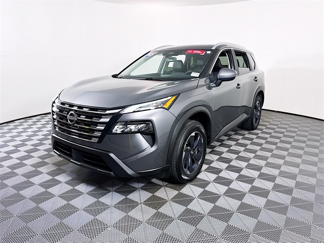 2025 Nissan Rogue SV photo 2