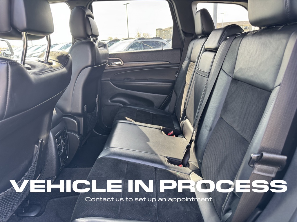 2015 Jeep Grand Cherokee Altitude photo 8