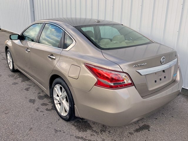 2013 Nissan Altima 2.5 SV photo 4