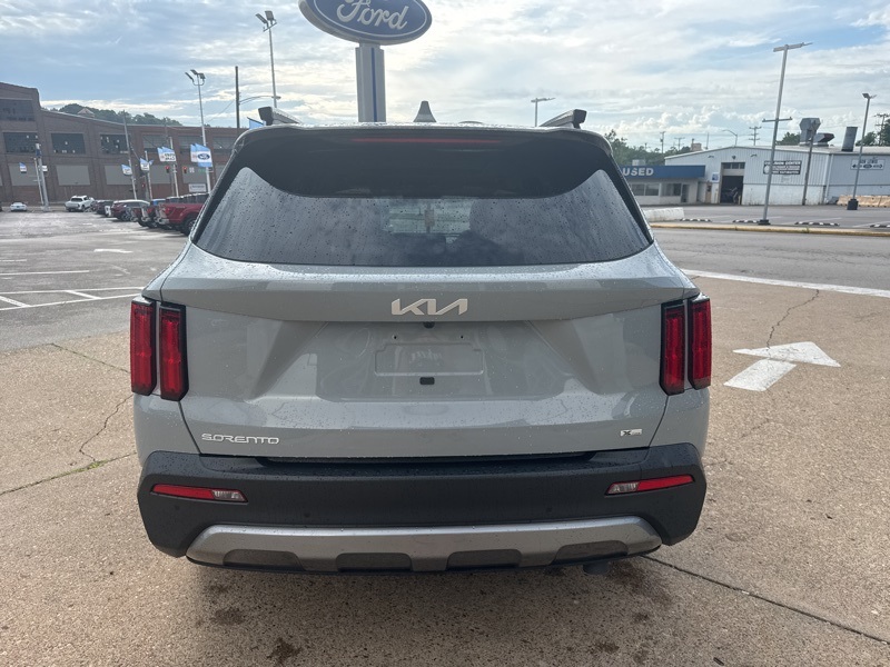 2023 Kia Sorento X-Line SX Prestige photo 3