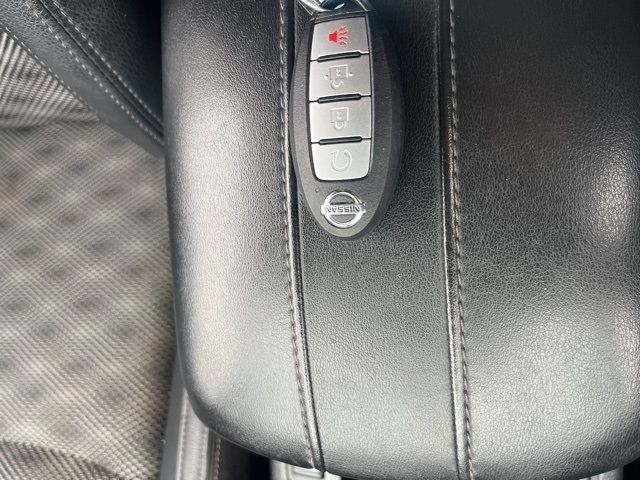 2020 Nissan Rogue Sport SV photo 19