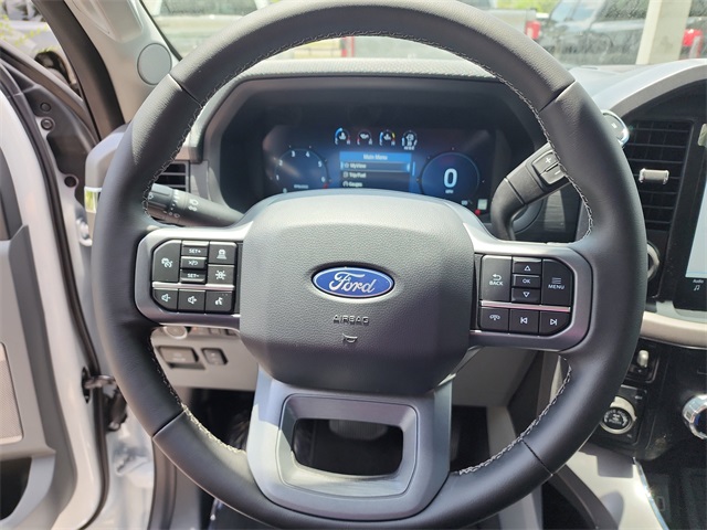 2025 Ford F-150 XLT photo 24