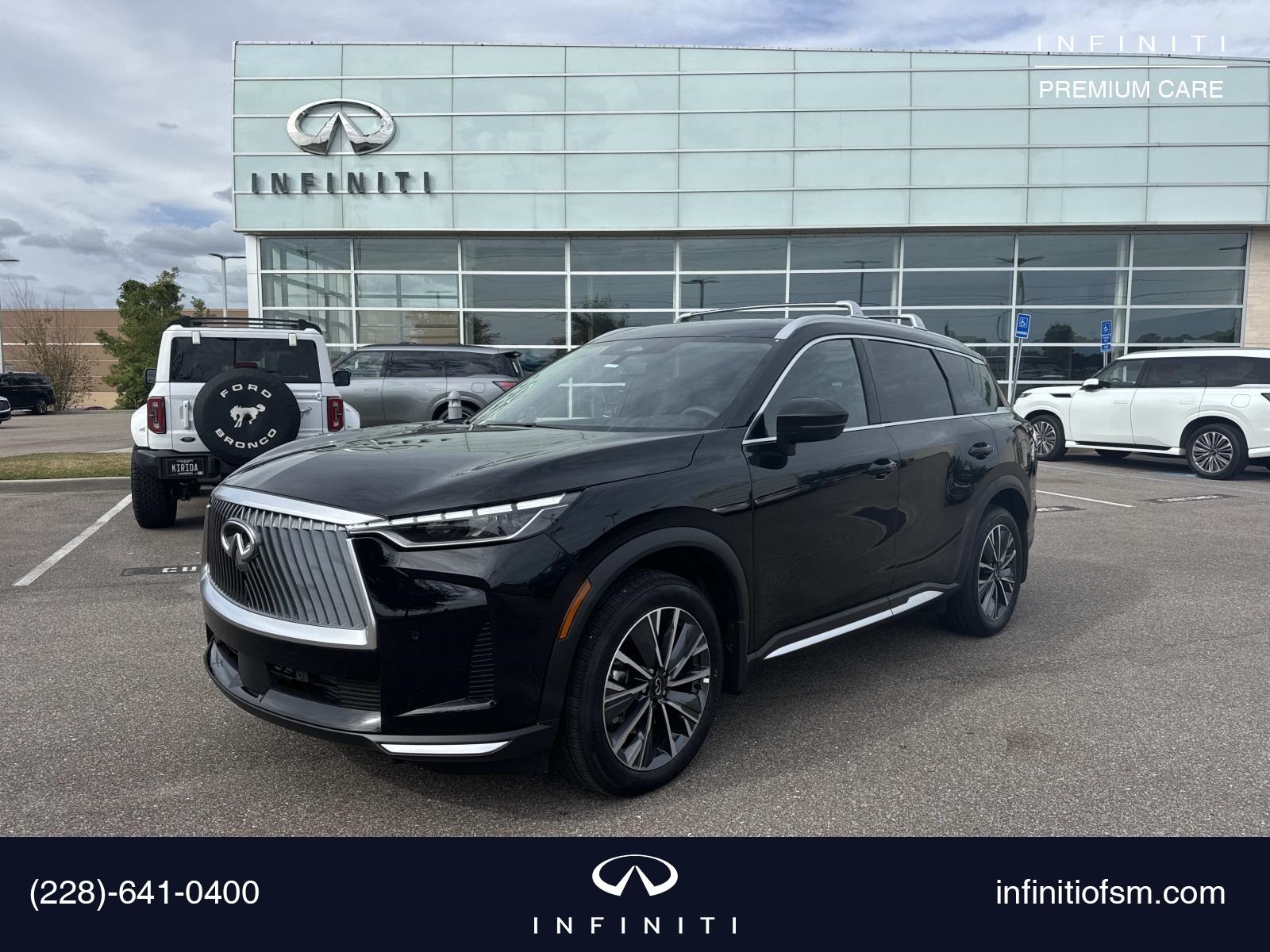 2026 INFINITI QX60 LUXE's photo