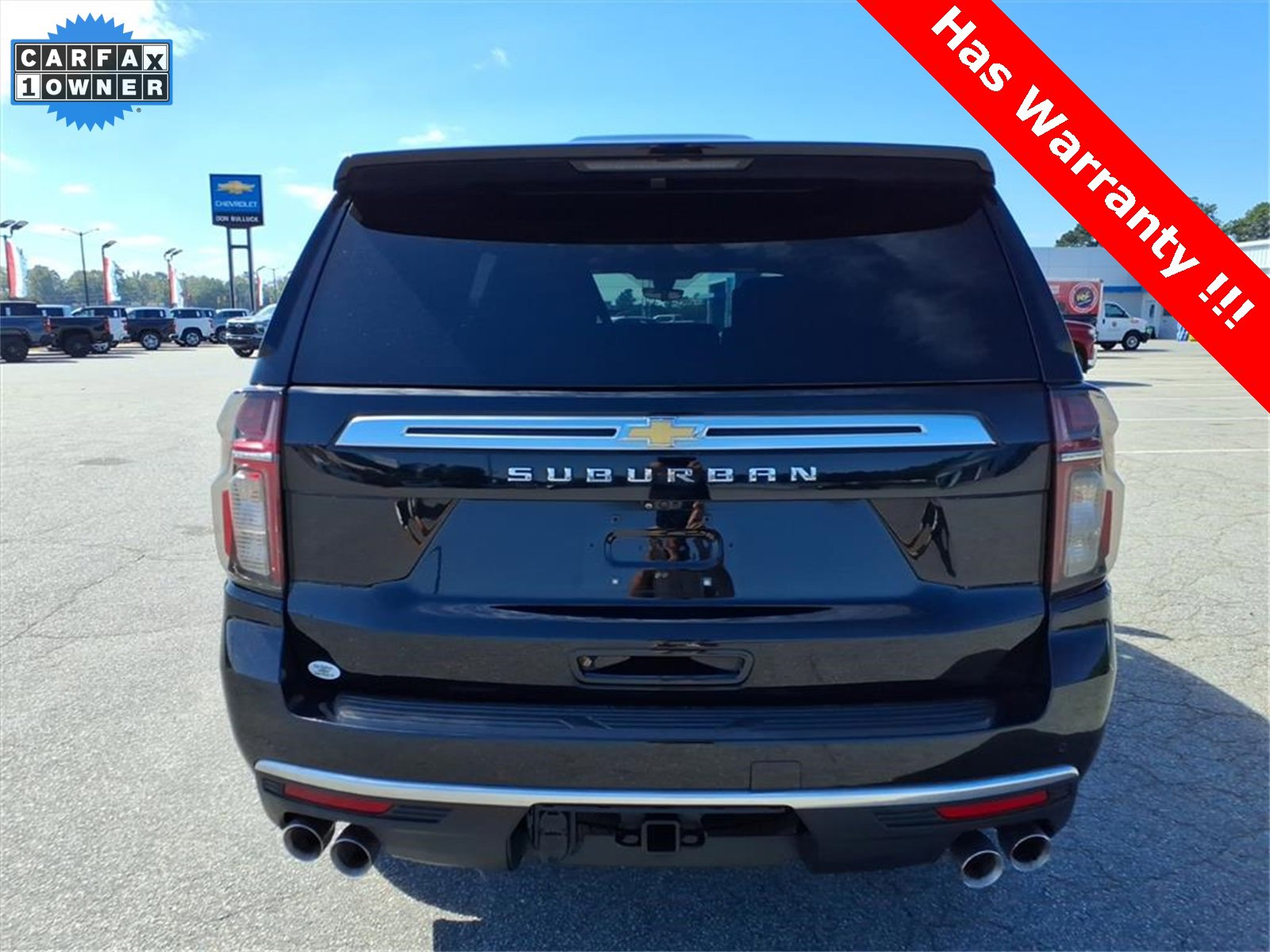 2021 Chevrolet Suburban High Country photo 3