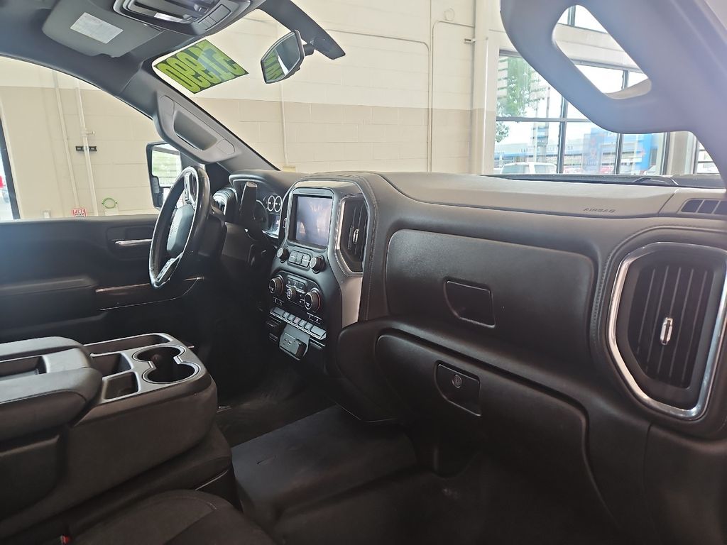 2023 Chevrolet Silverado 2500HD LT photo 13