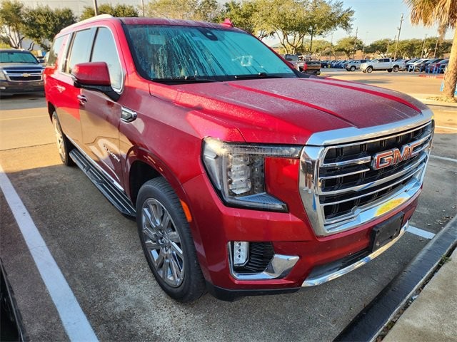 2021 GMC Yukon XL SLT's photo