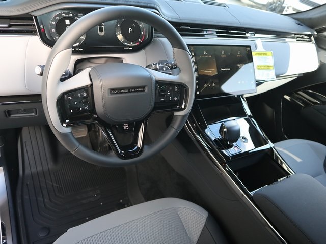2025 Land Rover Range Rover Sport photo 5
