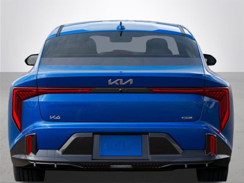 2025 Kia K4 GT-Line photo 12