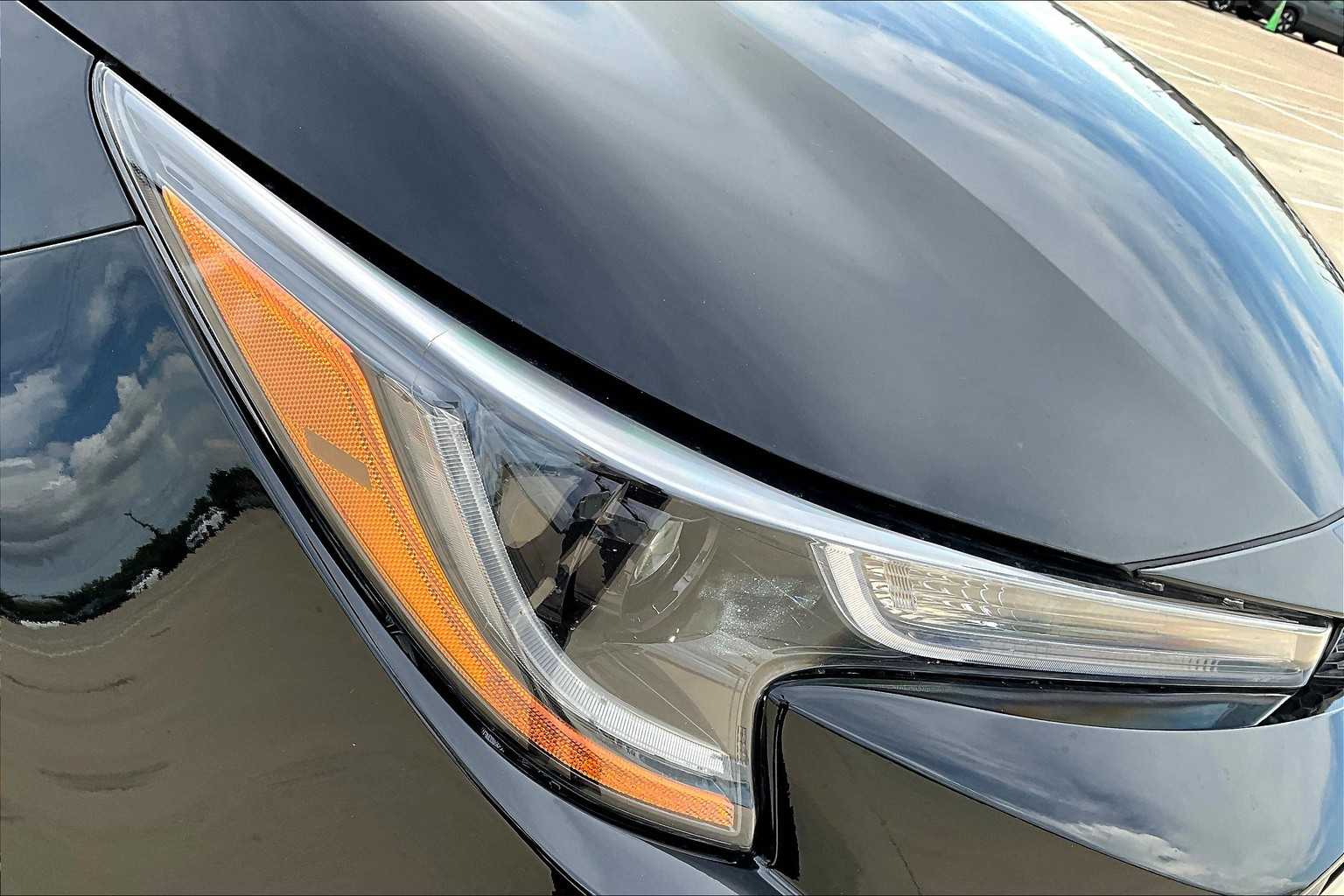 2023 Toyota Corolla LE photo 26