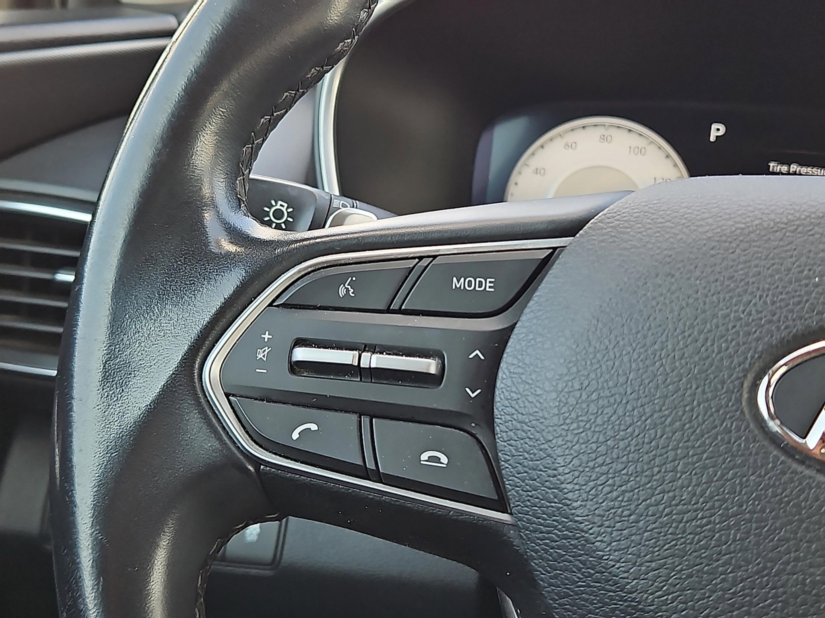 2021 Hyundai Santa Fe SEL Convenience photo 23