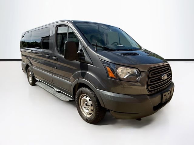 2018 Ford Transit Passenger XL photo 2