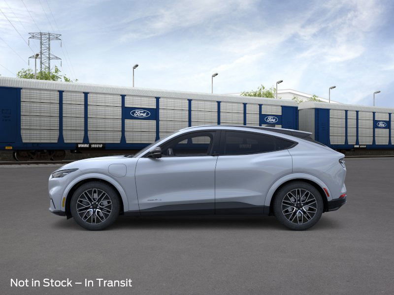 2025 Ford Mustang Mach-E Premium photo 3