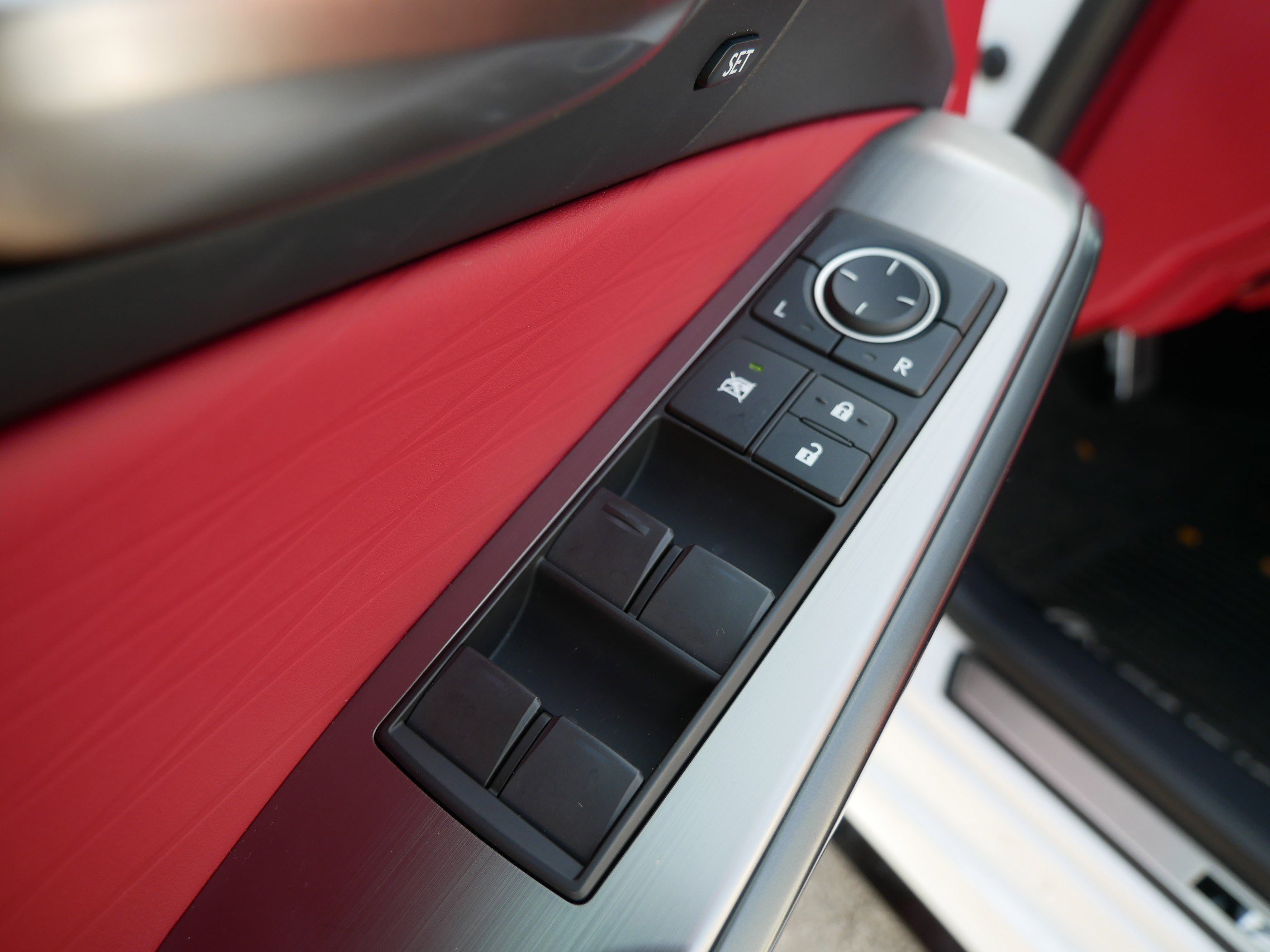 2024 Lexus IS 500 F SPORT Performance photo 18